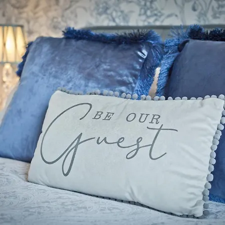 Broadlands (adults Only)