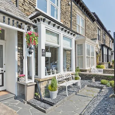 Broadlands (adults Only) Guest house
